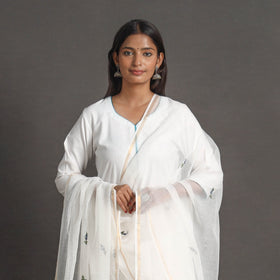 White - kota doria silk cotton kashida embroidery dupatta