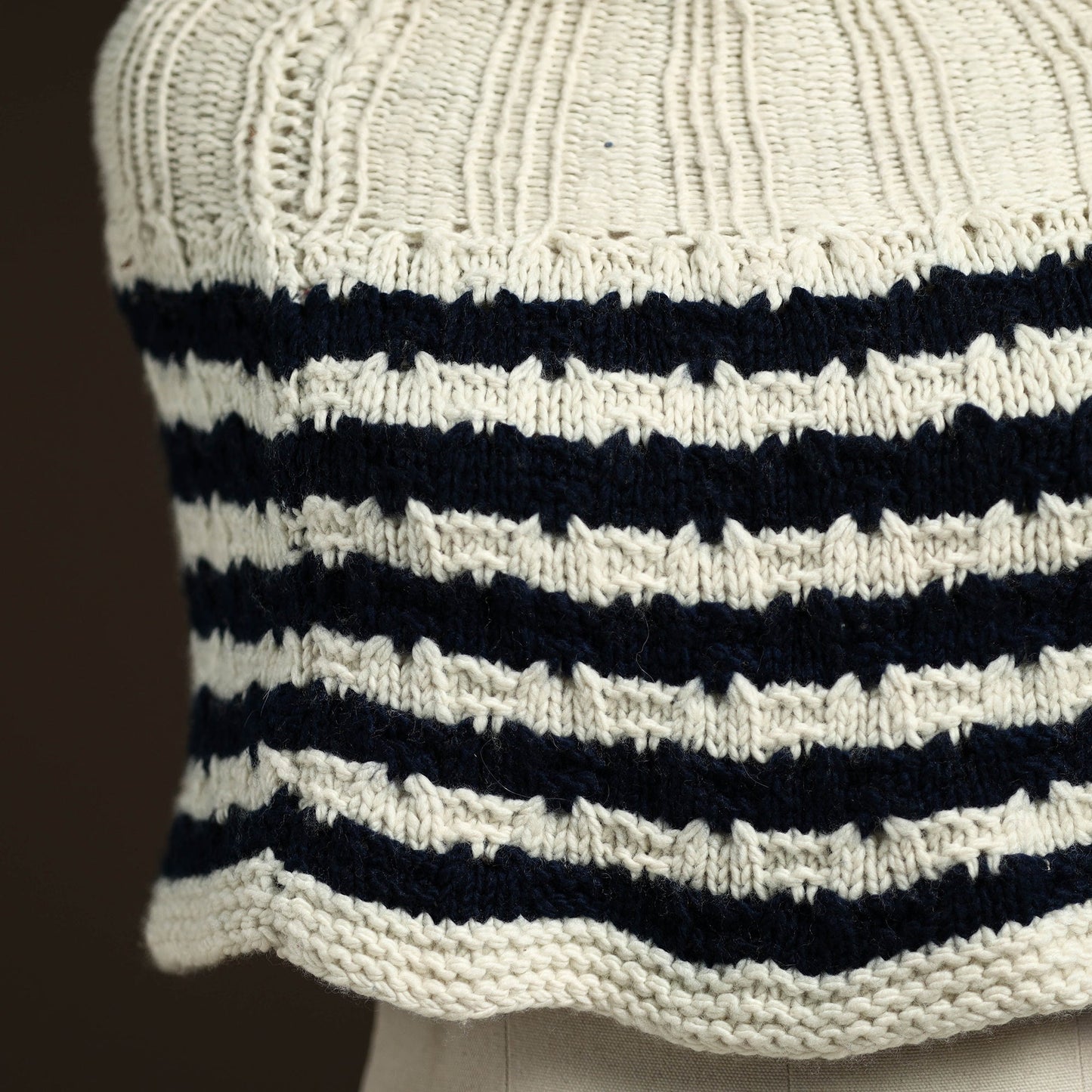 White - kullu karishma hand knitted merino wool neck warmer