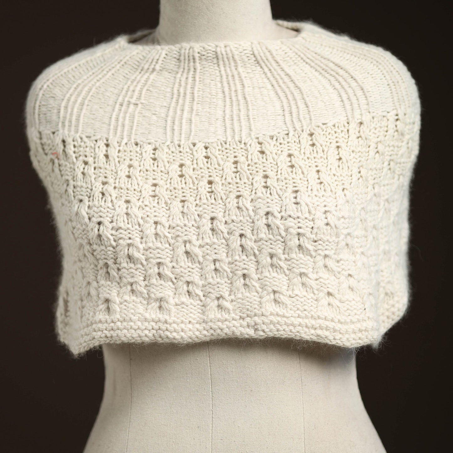 White - kullu karishma hand knitted merino wool neck warmer