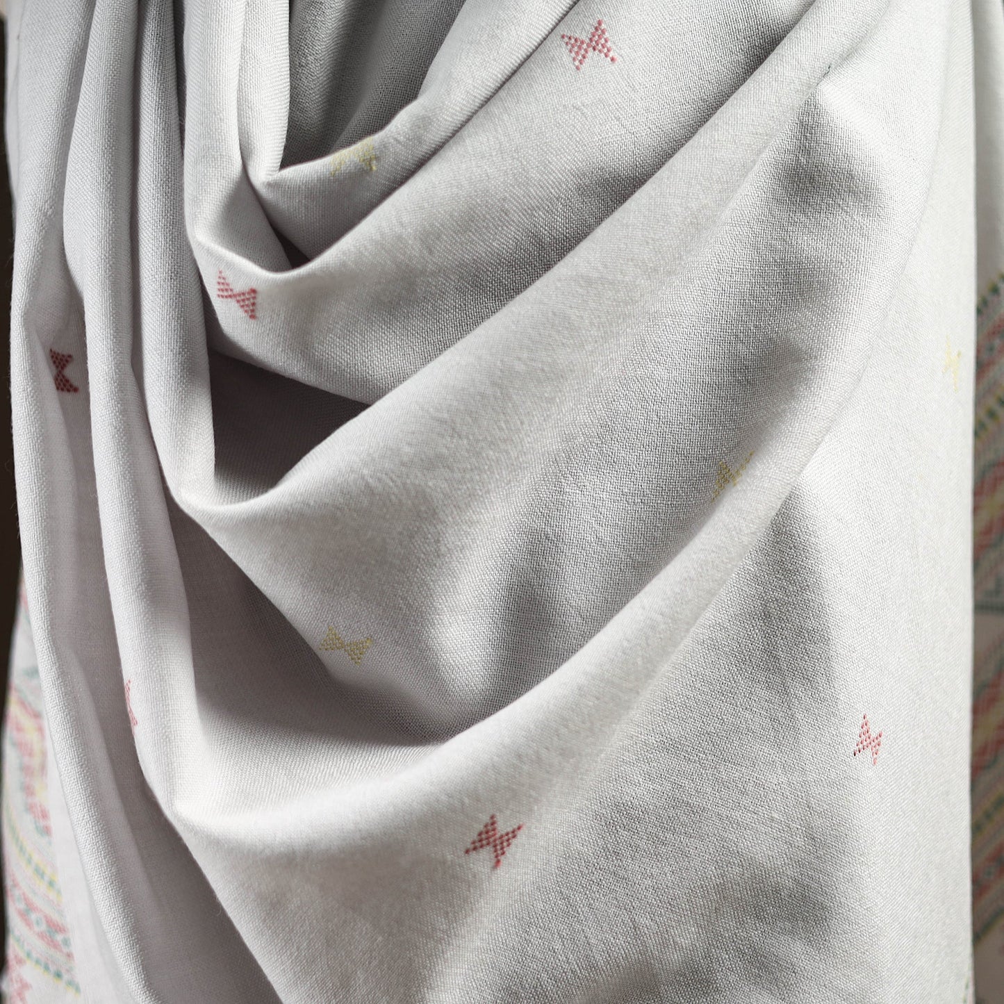 Kutch bhujodi handwoven merino wool dhabla shawl 25