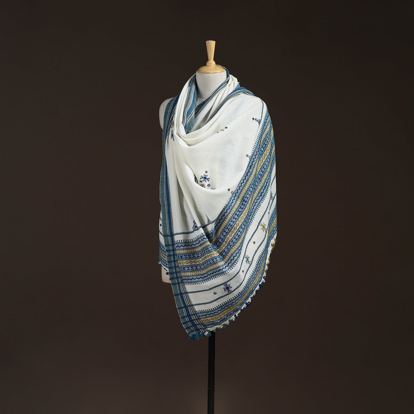 Kutch bhujodi handwoven mirror work acrylic wool shawl 37