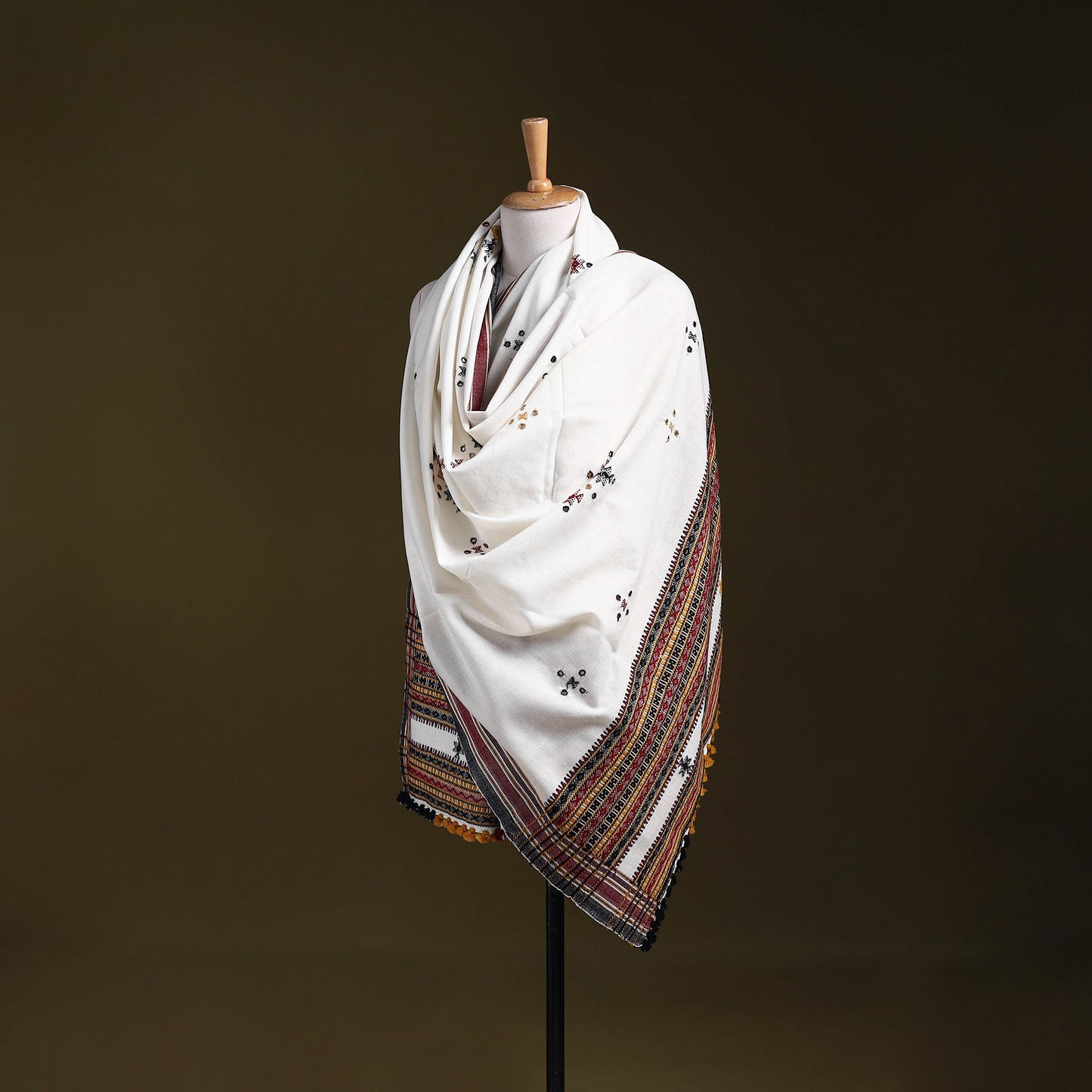 White - kutch bhujodi handwoven mirror work woollen shawl