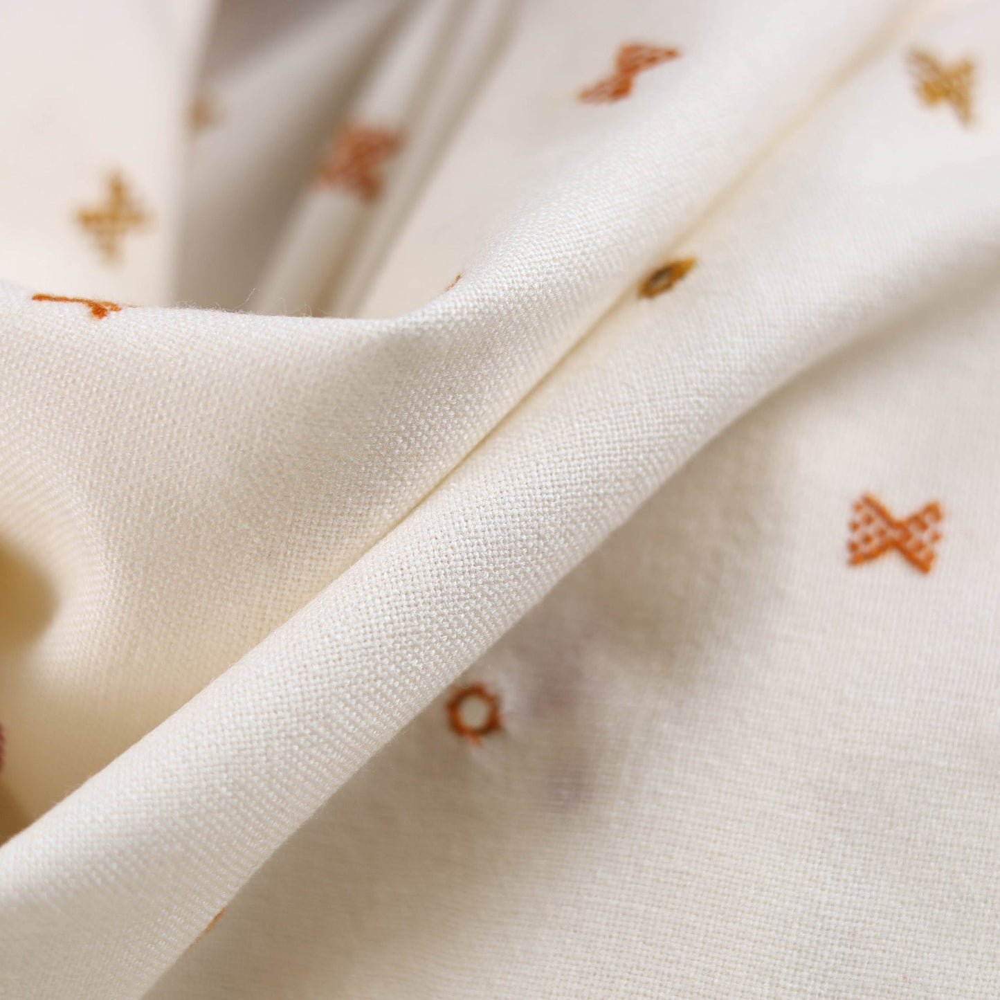 White - kutch bhujodi handwoven mirror work acrylic wool