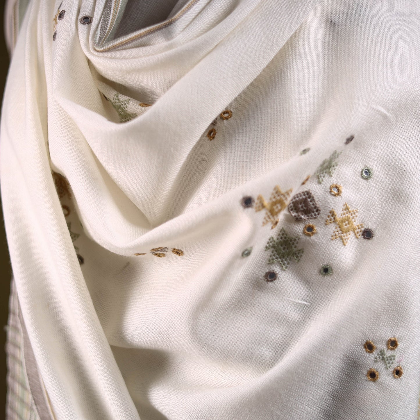 Kutch handwoven mirror work chomuk buta acrylic wool shawl