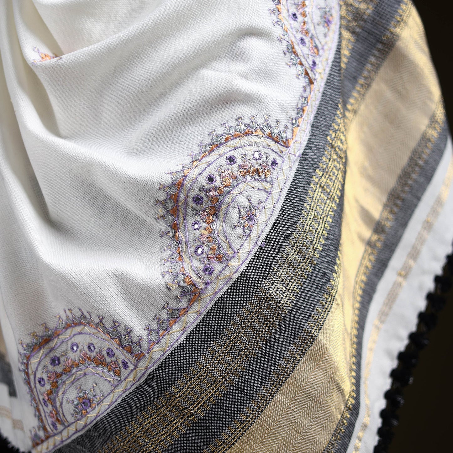 White - kutch neran hand embroidery mirror work woollen