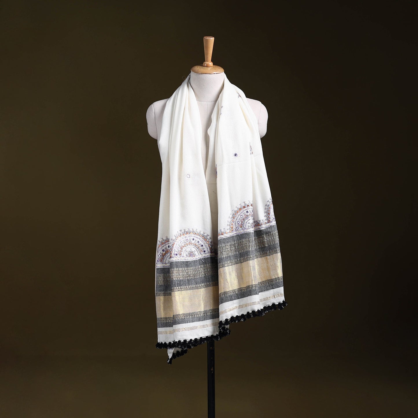 White - kutch neran hand embroidery mirror work woollen