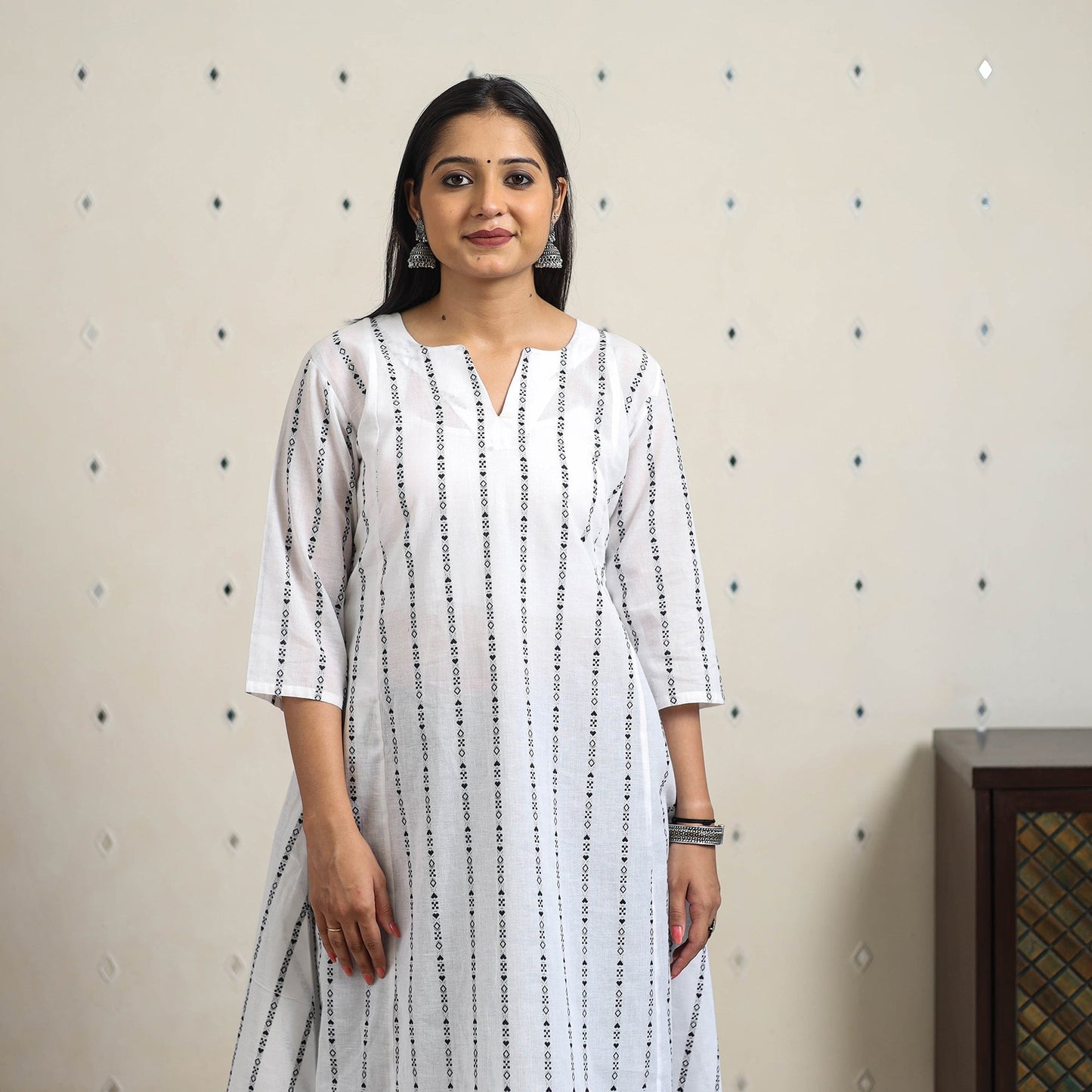 White A-Line Cotton Jacquard Kurta