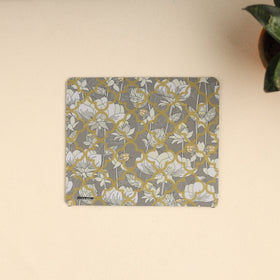 White Lotus Flower Desk Mouse Pad