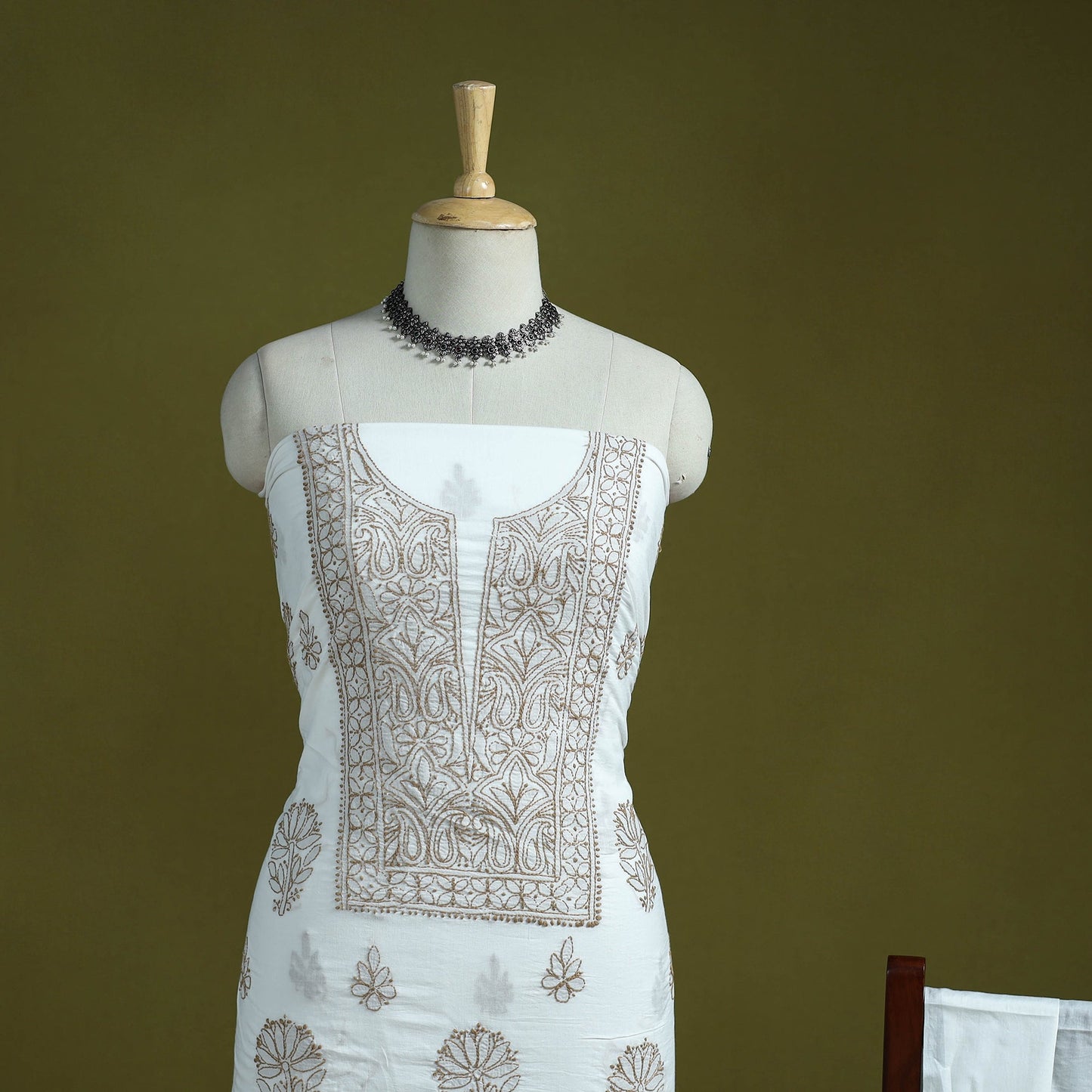 White - lucknowi hand embroidered chikankari mul cotton 2pc