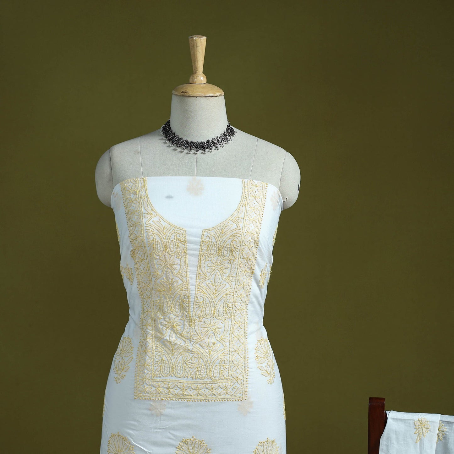 White - lucknowi hand embroidered chikankari mul cotton 2pc