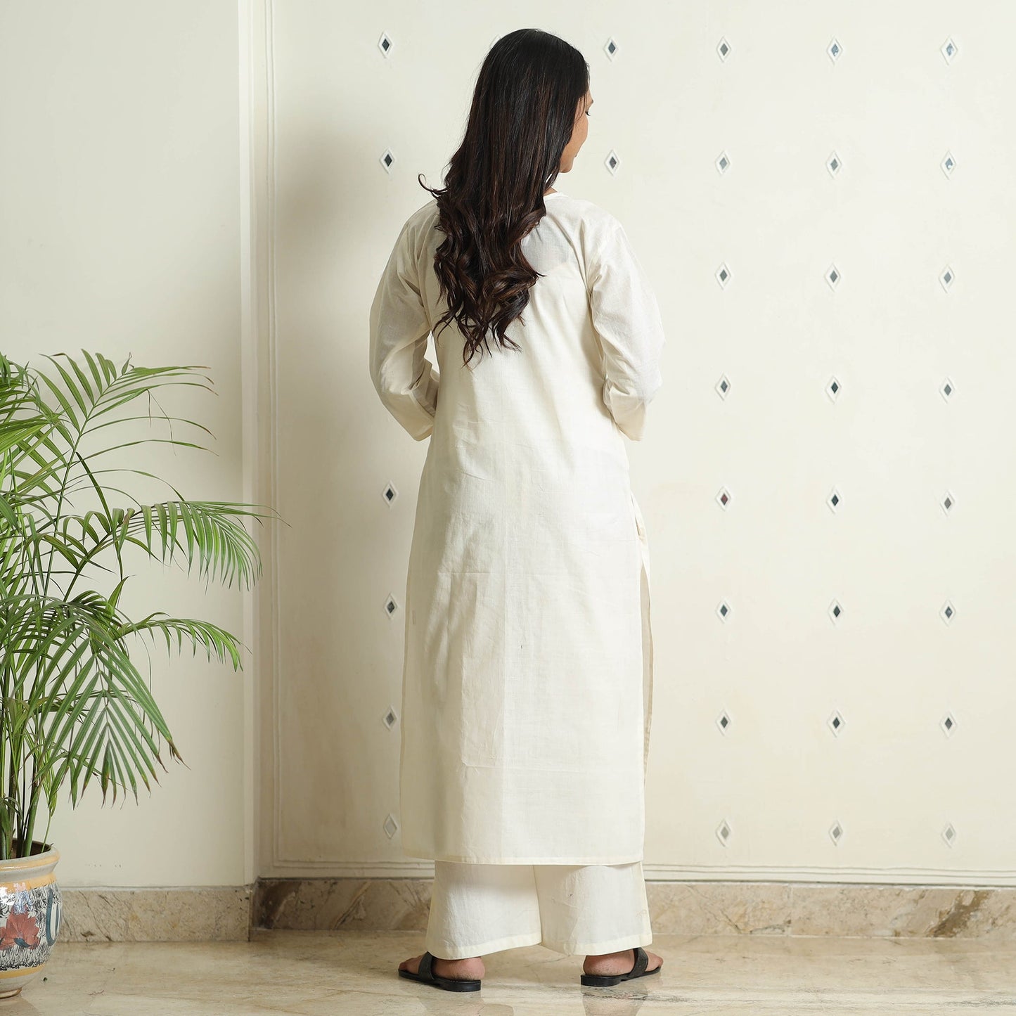  iTokri Casuals - Mangalgiri Pure Handloom Cotton Embroidered Long Kurta 