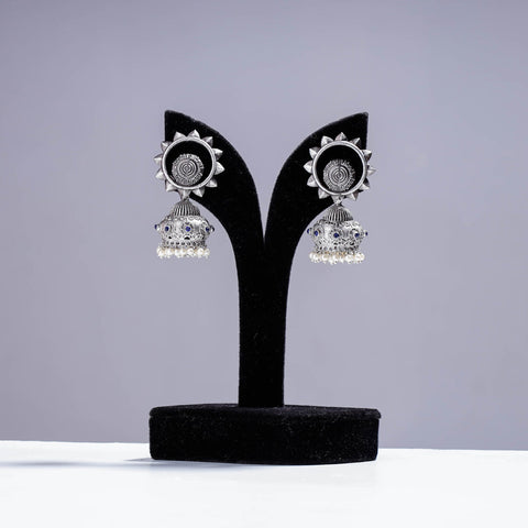 Buy Antique Silver Finish Oxidised Brass Base Jhumki Earrings Online l iTokri.com