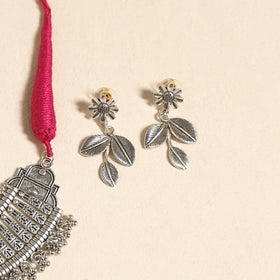 Navratri Special! White German Silver Necklace Set