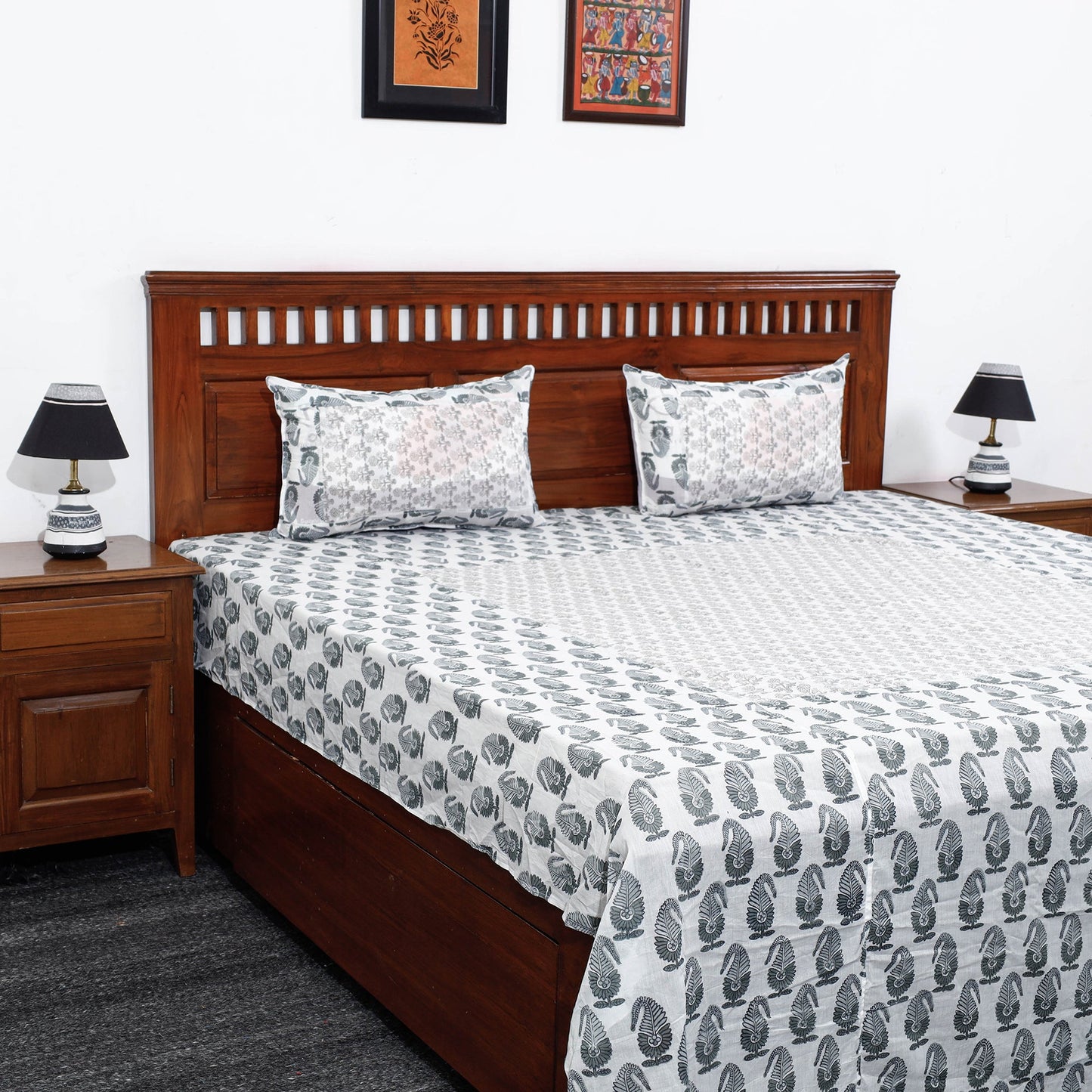 White - Block Print Patchwork Cotton Sanganeri Bed Sheet