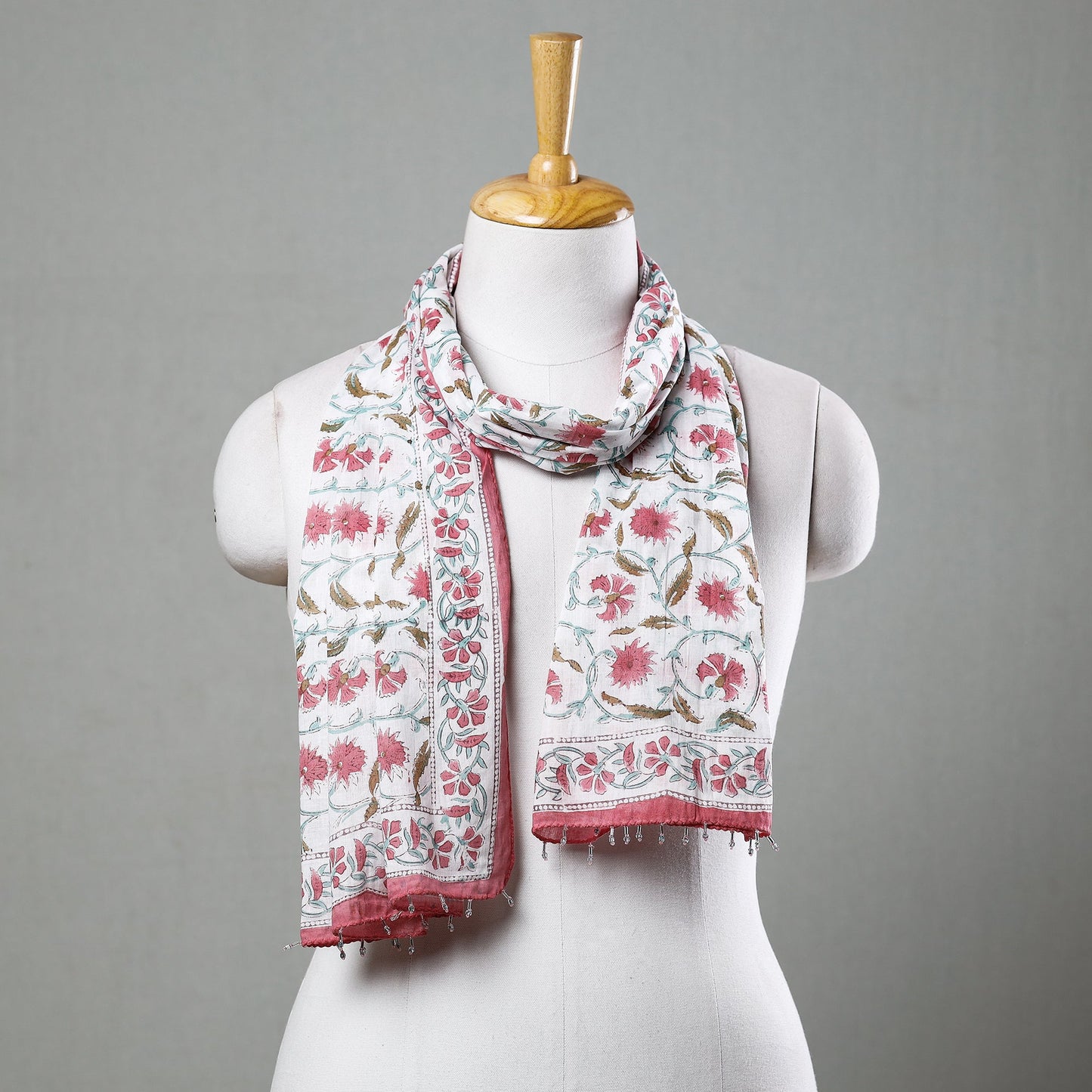 Buy White with Pink Flowers Sanganeri Block Printed Cotton Stole with Beaded Border Online at iTokri.com