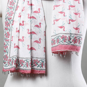 Buy White with Pink Herons Sanganeri Block Printed Cotton Stole with Beaded Border Online at iTokri.com