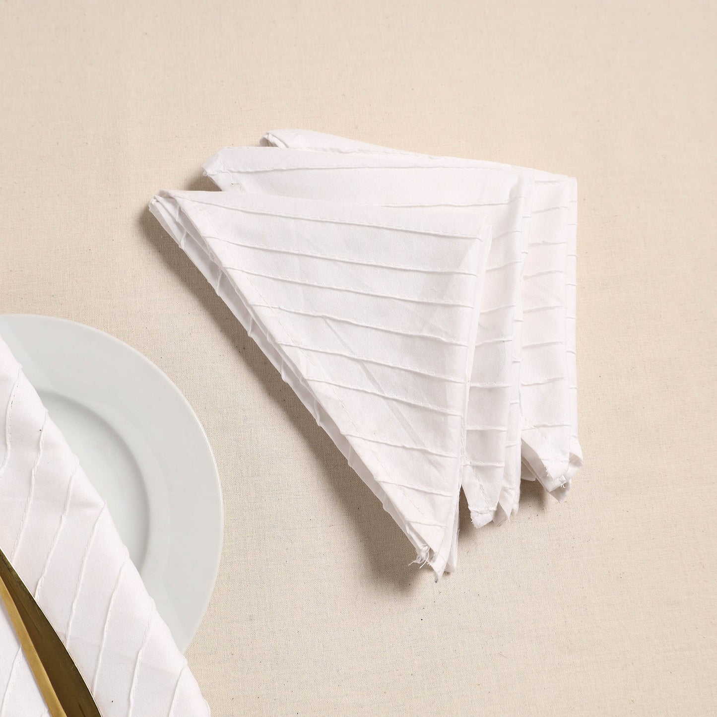 Pintuck plain table napkin (set of 4) 01 - handcrafted