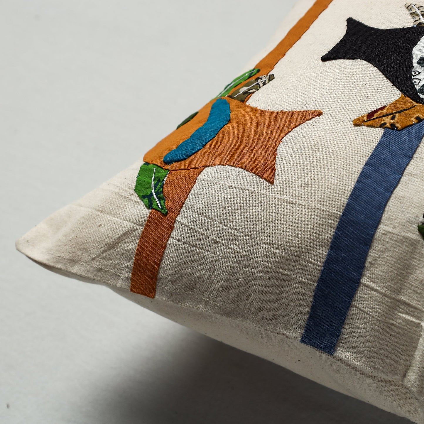 White Pipli Applique Work Cotton Cushion Cover