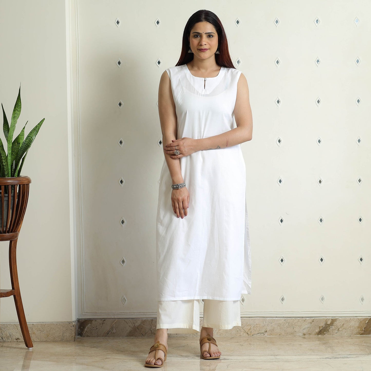White Plain Cotton Sleeveless Long Straight Kurta for Women