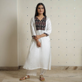 White - plain modal silk a-line kurta with patchwork 11