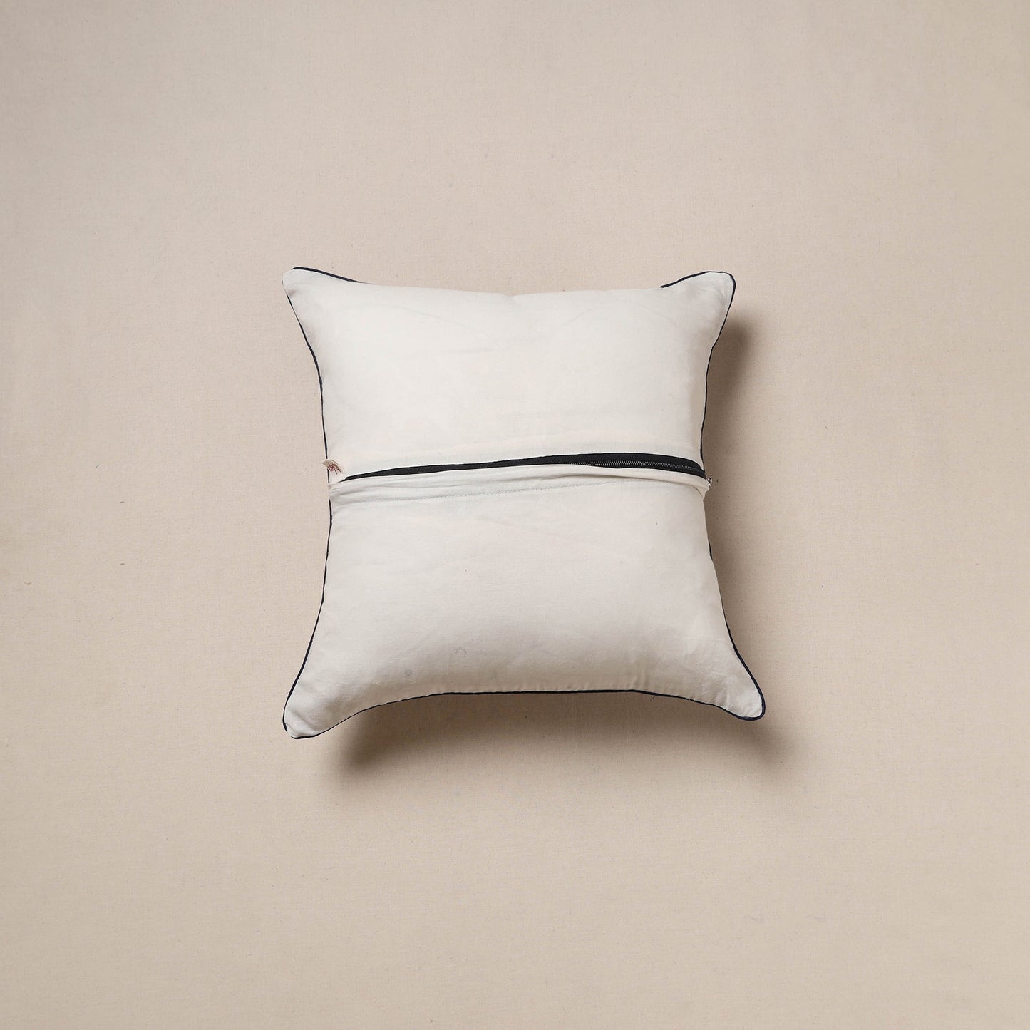 Pochampally double ikat weave cushion cover 06 - handcrafted
