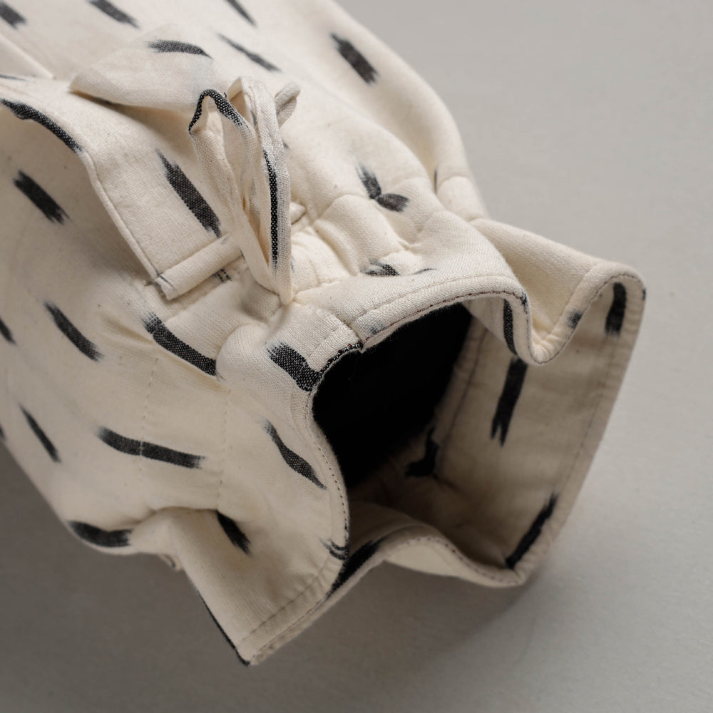 White Pochampally Ikat Cotton Yoga Mat Bag 