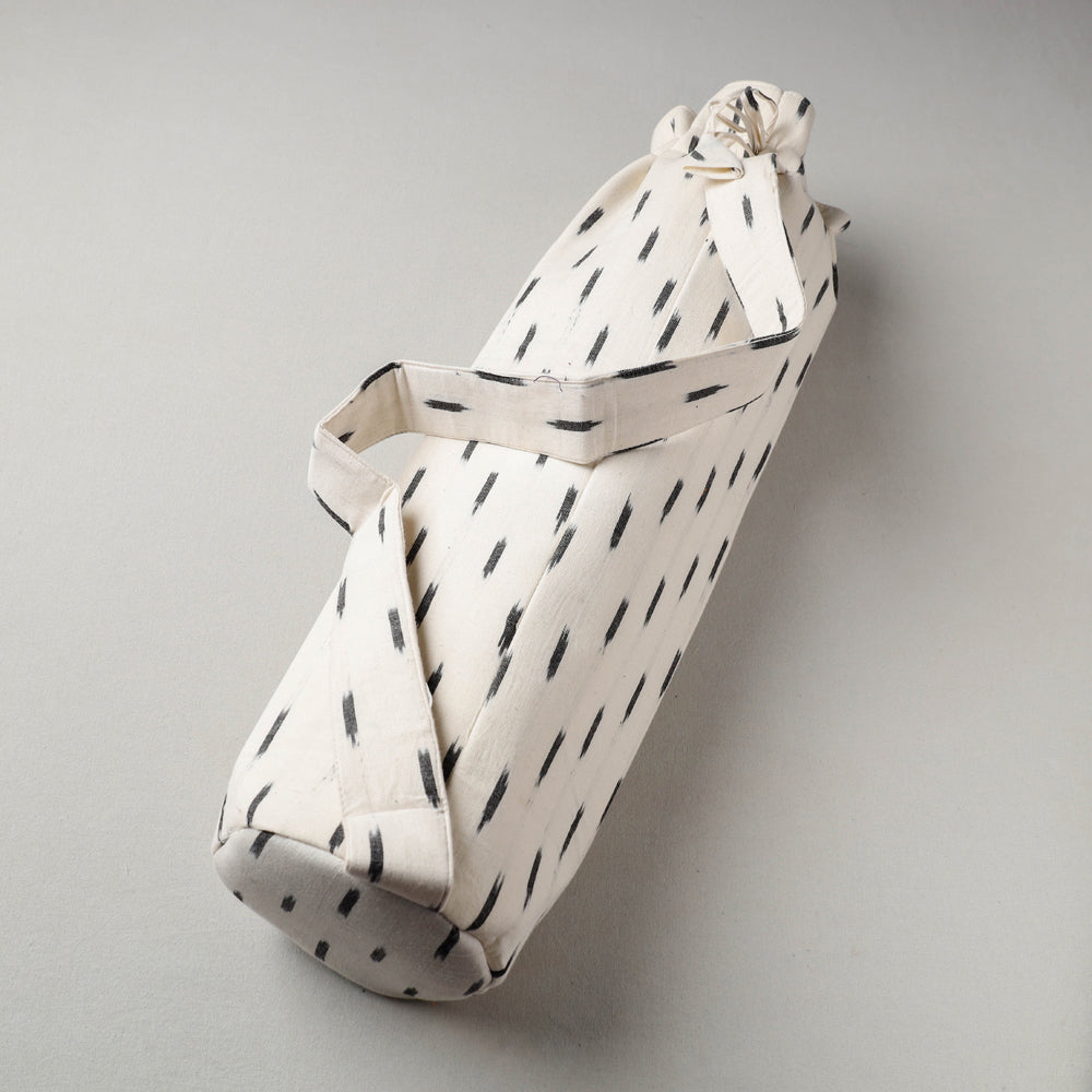 White Pochampally Ikat Cotton Yoga Mat Bag 