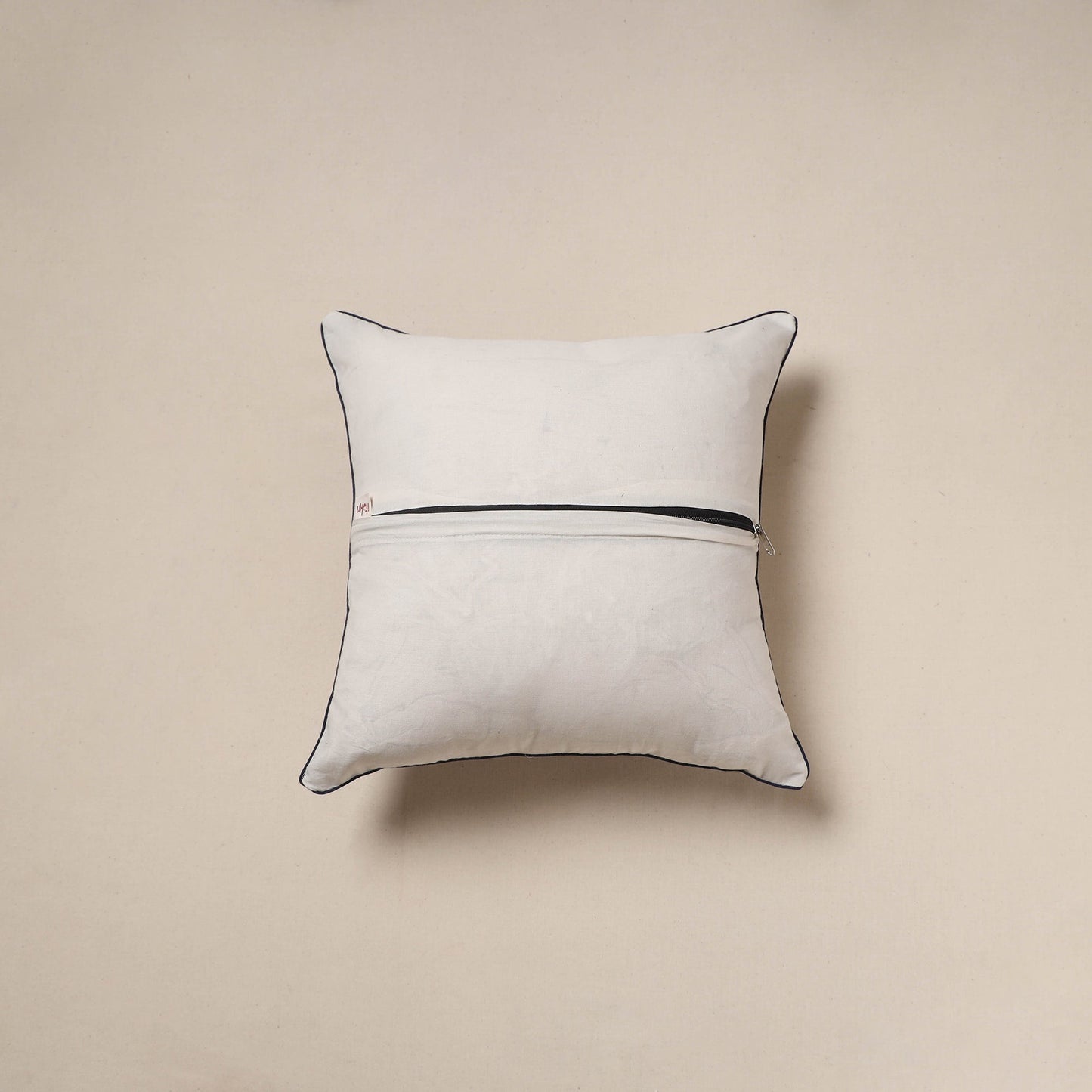 Pochampally ikat weave cushion cover 08 - handcrafted