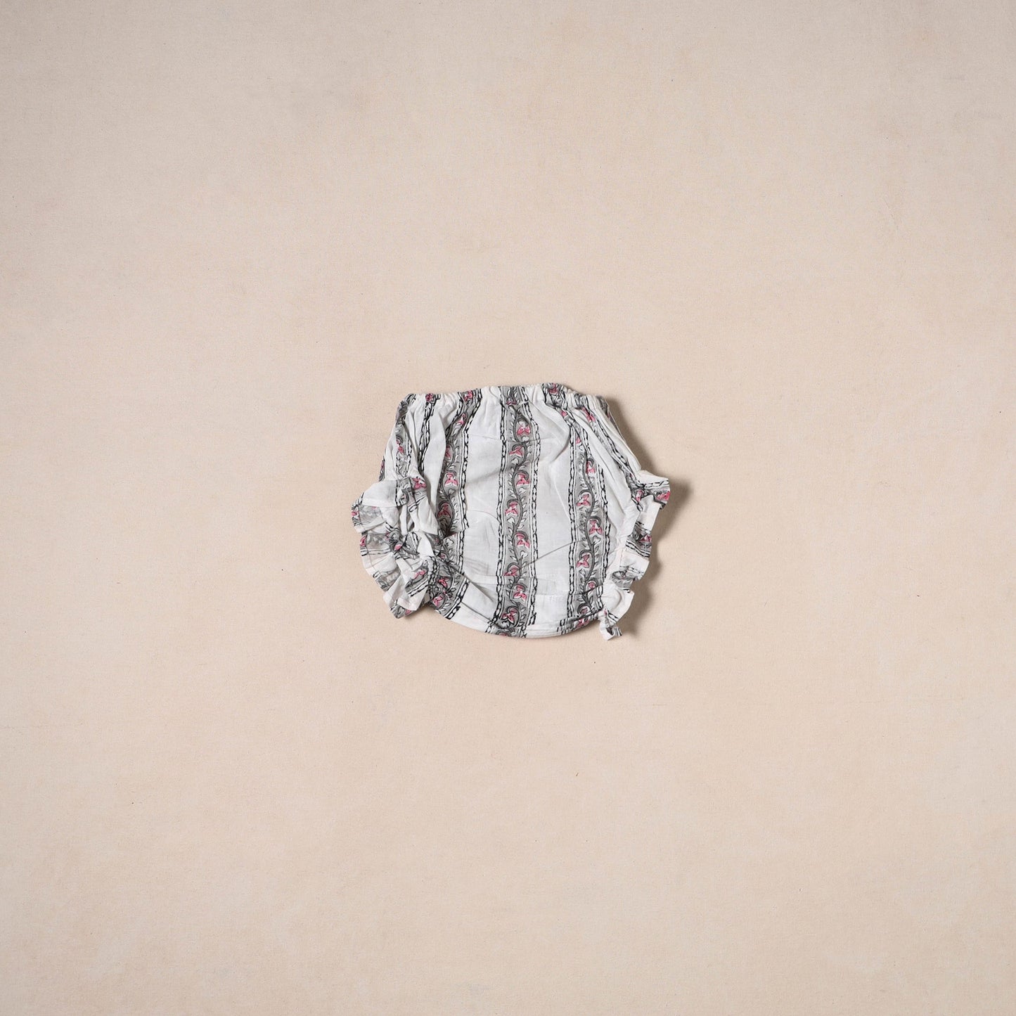 White - pure cotton baby girls floral top & shorts (6-12