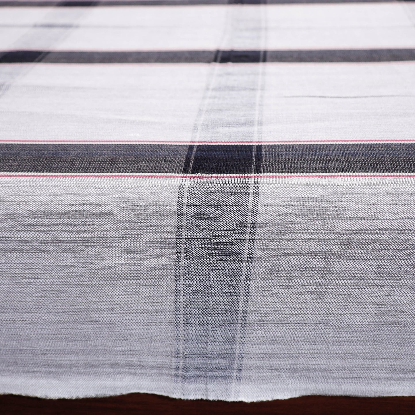 Buy Pure Handloom Cotton Double Bed Cover Online at iTokri.com