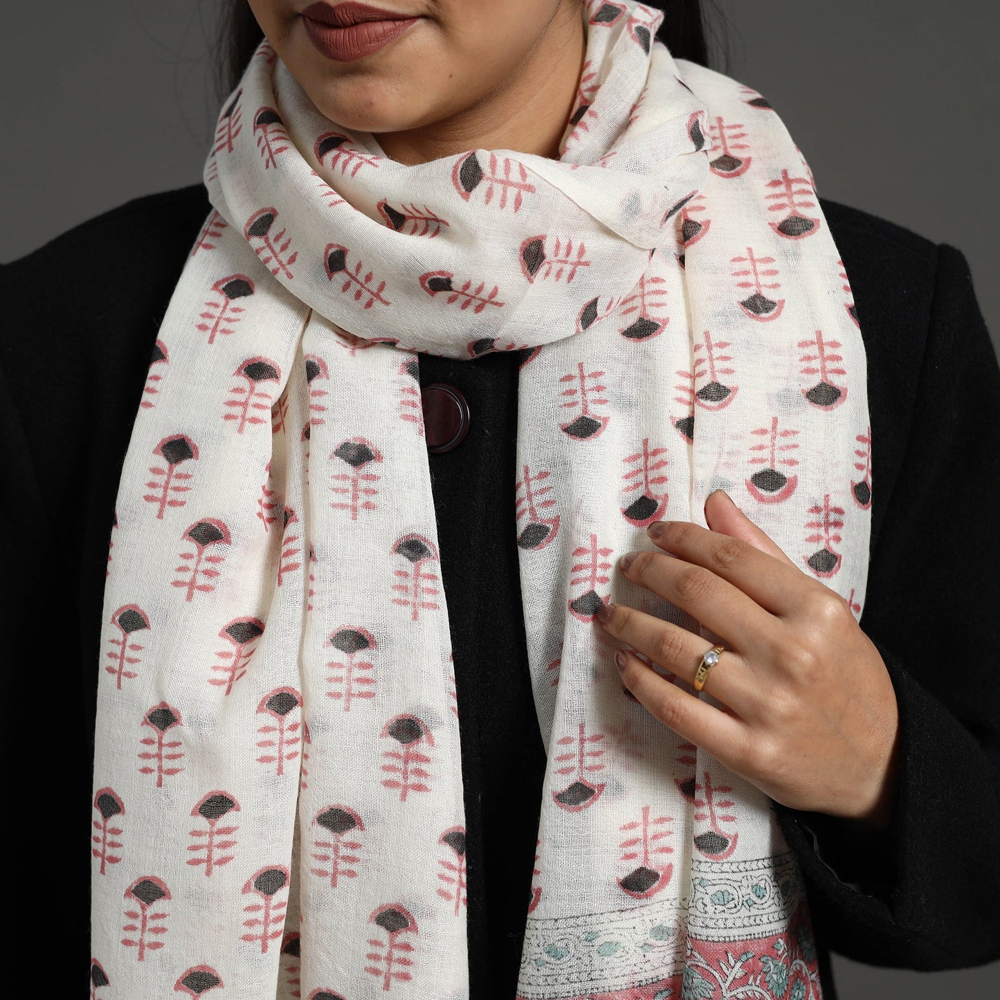 White - pure wool sanganeri stole 08 - handcrafted