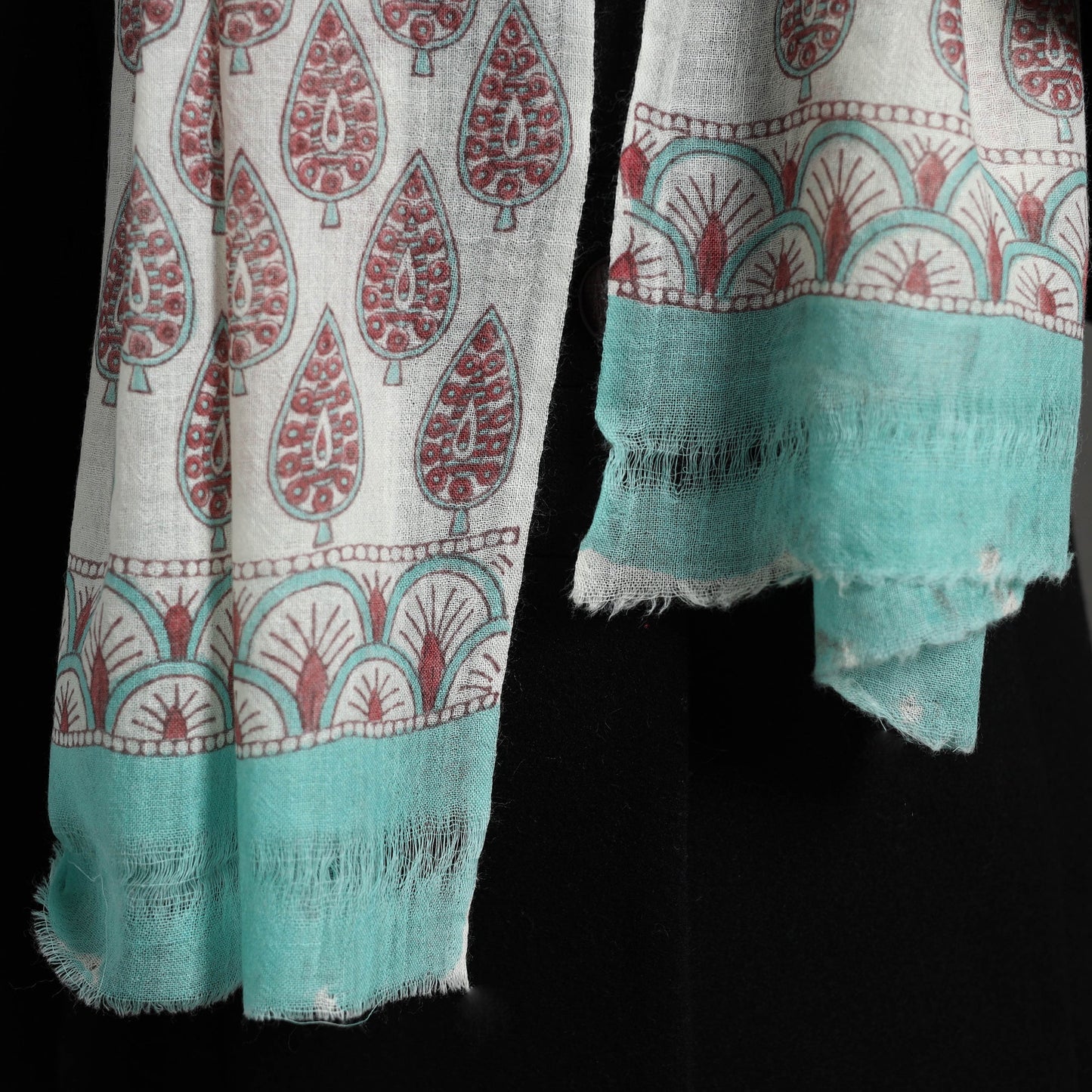 White - pure wool sanganeri stole 28 - handcrafted