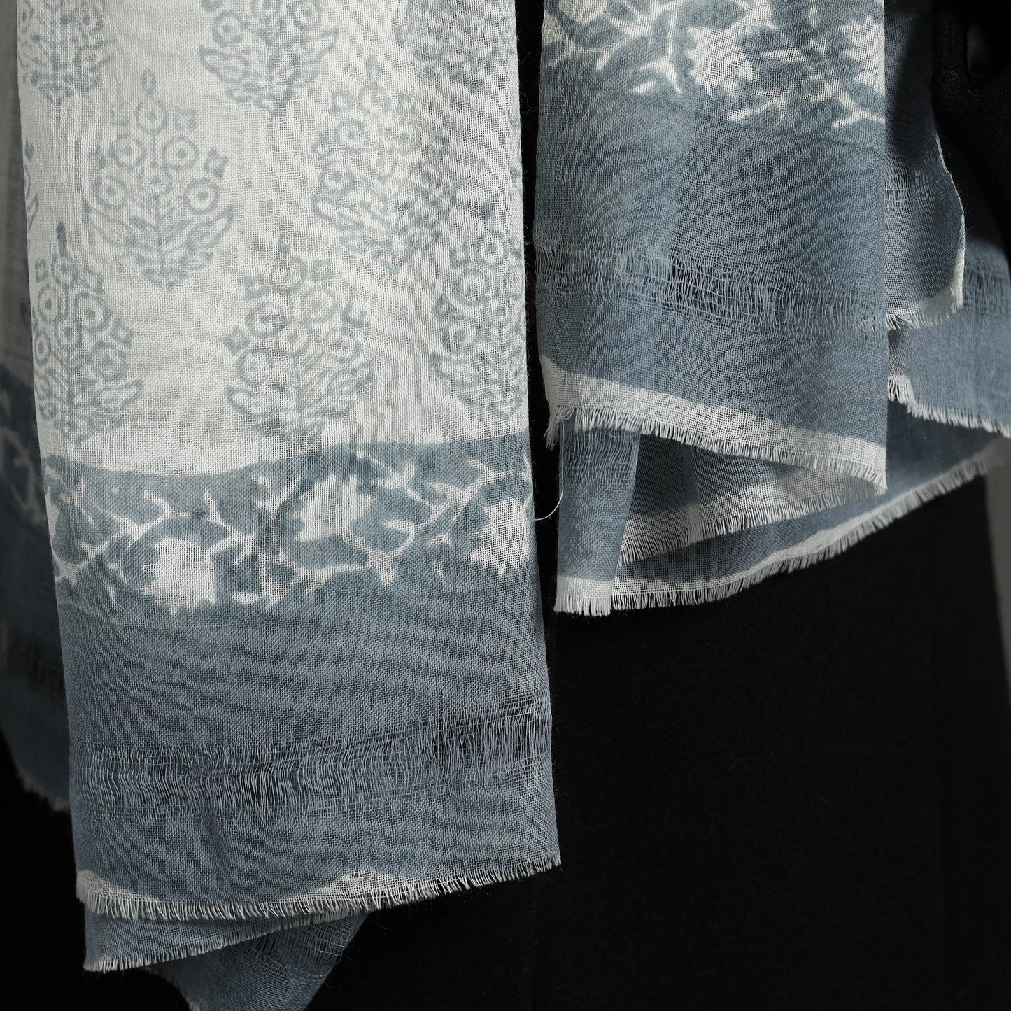 White - pure wool sanganeri stole 65 - handcrafted