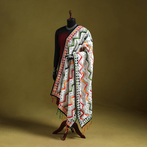 Ranihati chanderi silk zig zag hand embroidery dupatta 40