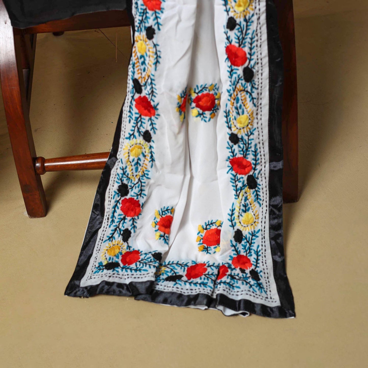 White - ranihati chapa work hand embroidery georgette 3pc