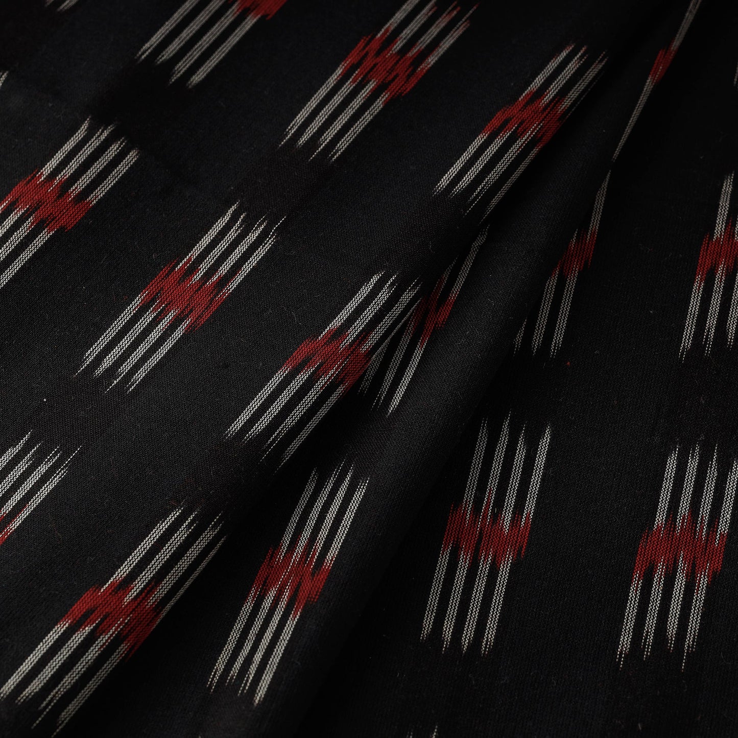 Buy White & Red Butta On Black Pochampally Ikat Weave Cotton Fabric Online at iTokri.com