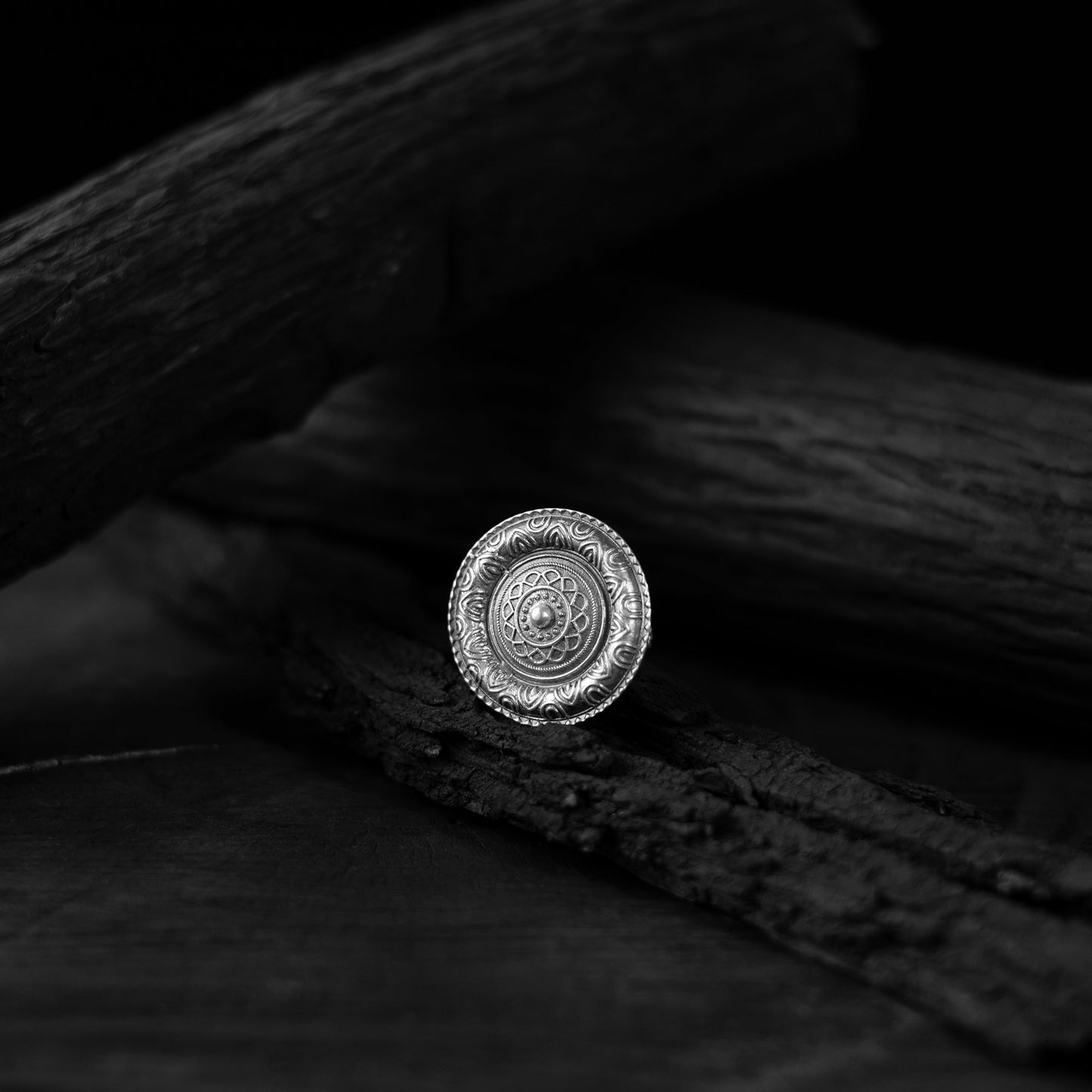 White - saanjh bela aarunya oxidised ring - handcrafted