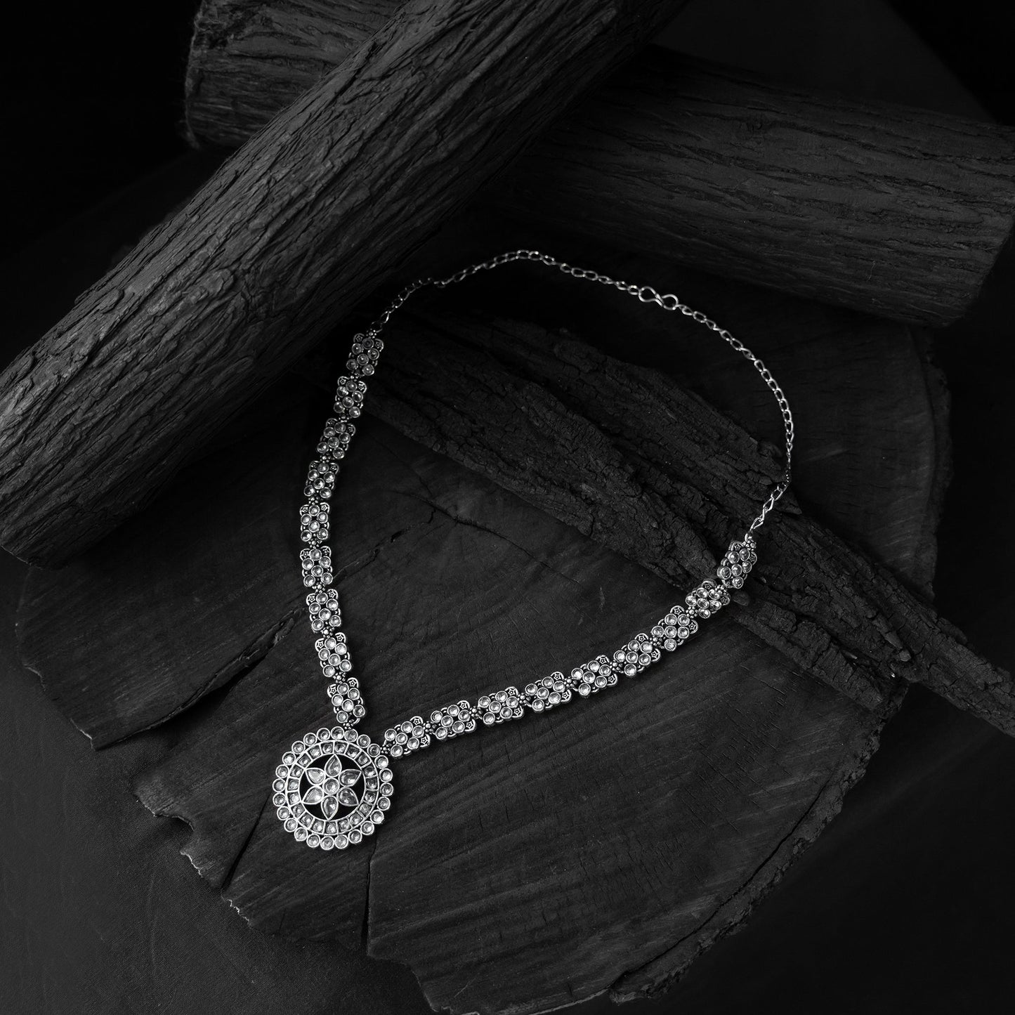 White - saanjh bela crystal lotus oxidised necklace set