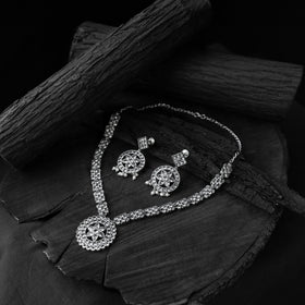White - saanjh bela crystal lotus oxidised necklace set