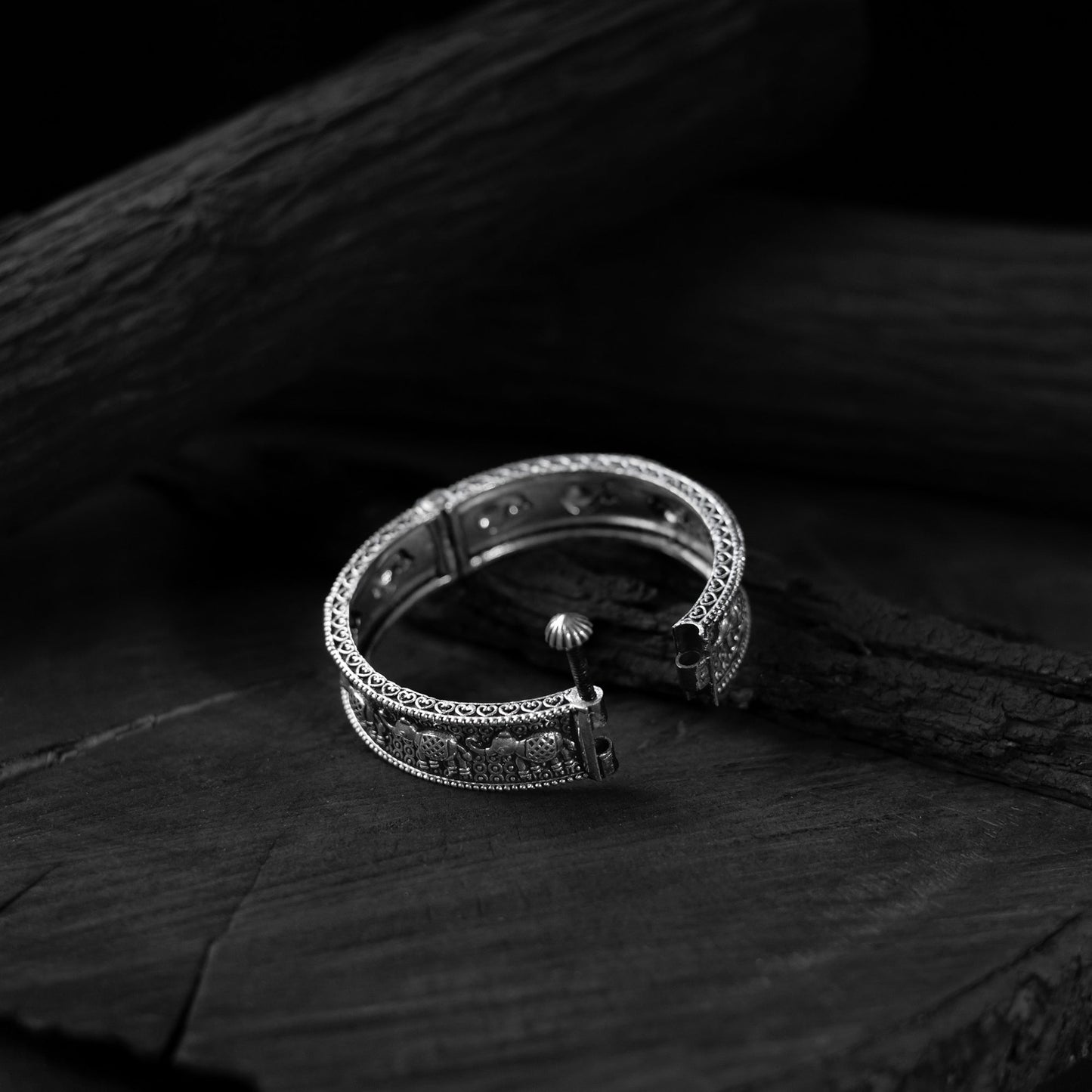 White - saanjh bela elephant oxidised bangle - handcrafted