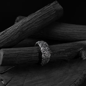 White - saanjh bela floral oxidised bangle - handcrafted