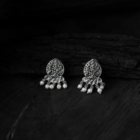 White - saanjh bela floral oxidised necklace set