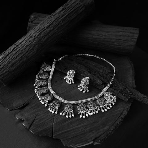 White - saanjh bela floral oxidised necklace set