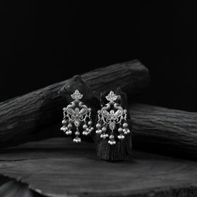 White - saanjh bela mayura oxidised earrings - handcrafted