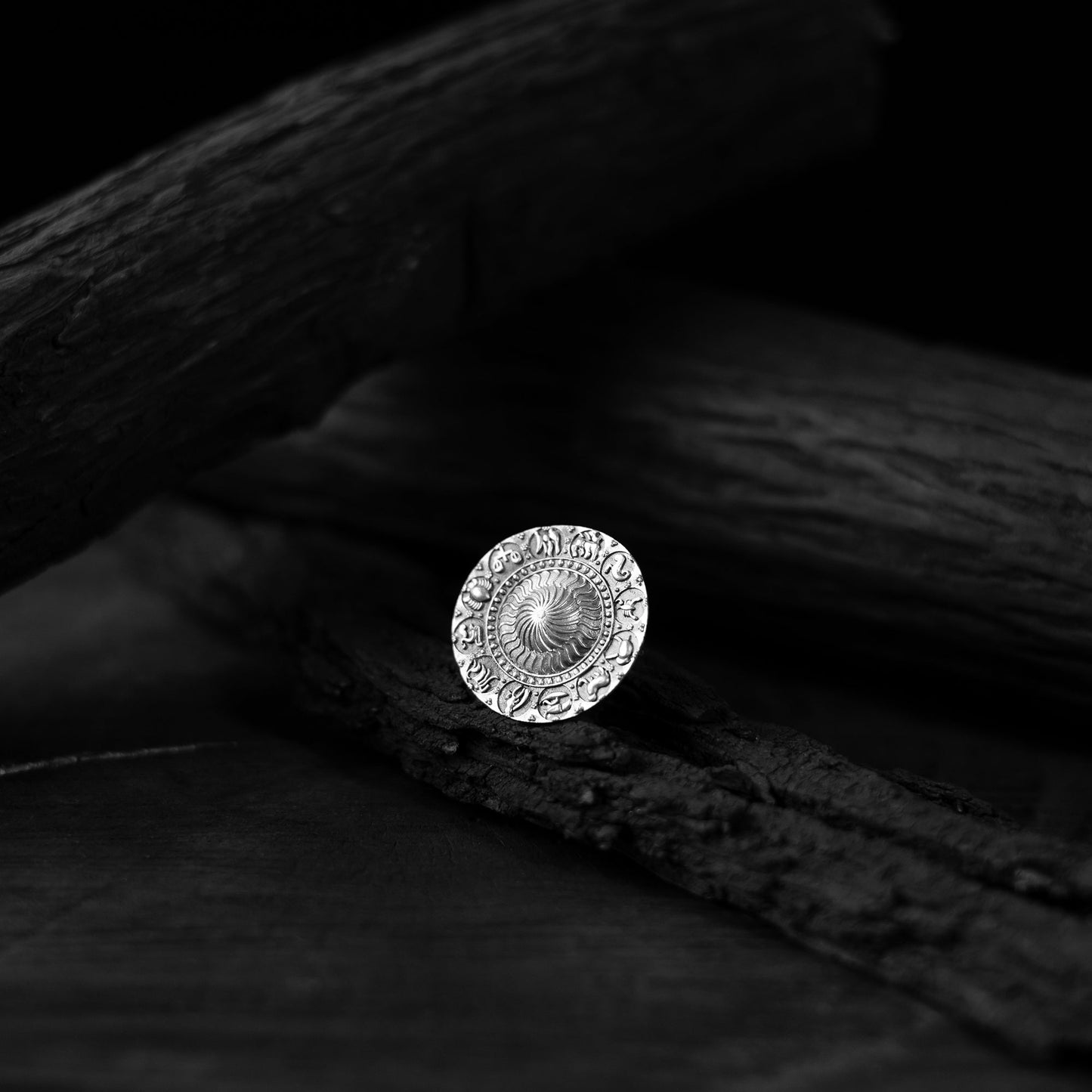 White - saanjh bela sun oxidised ring - handcrafted