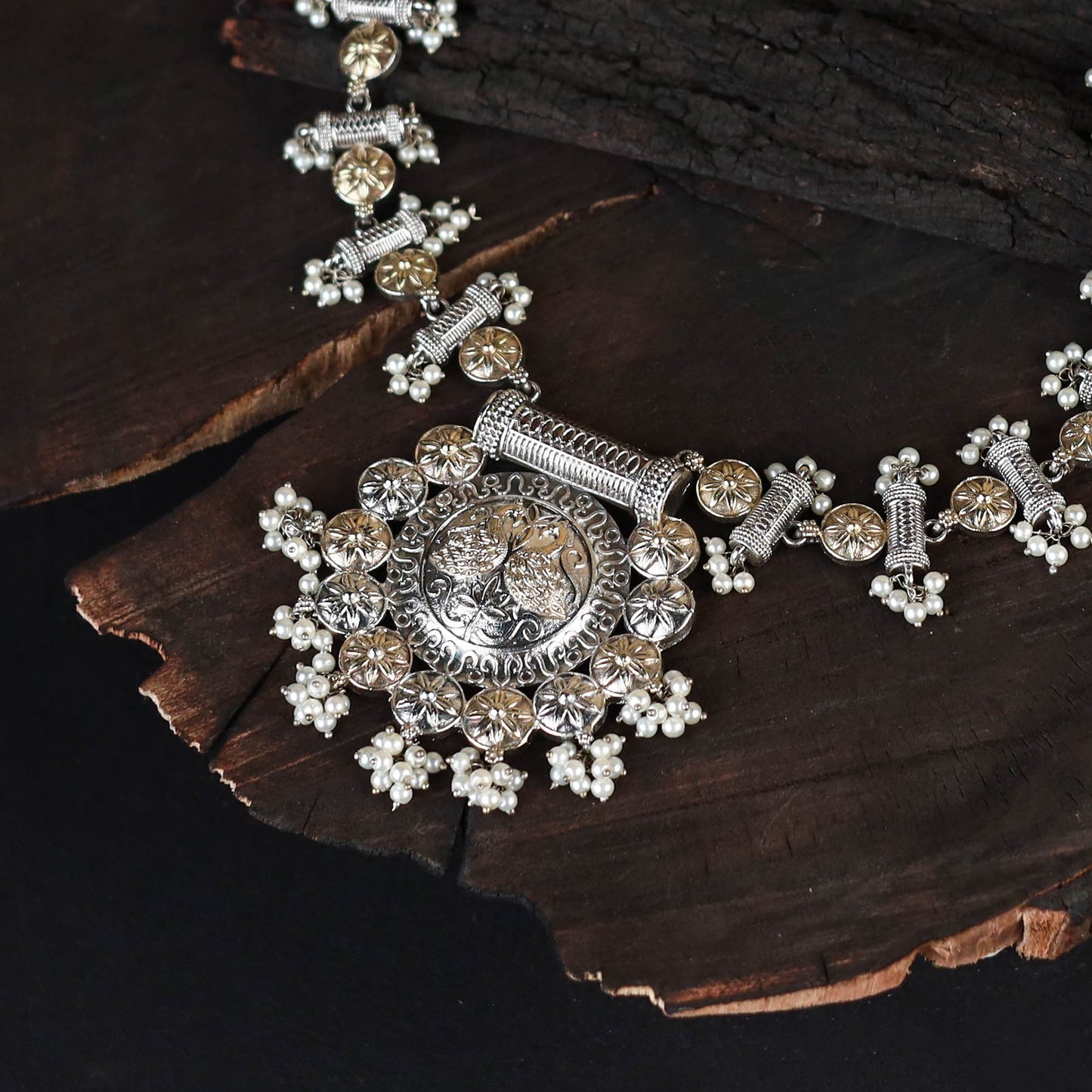 Saanjh Saaj Classic German Silver Necklace Set