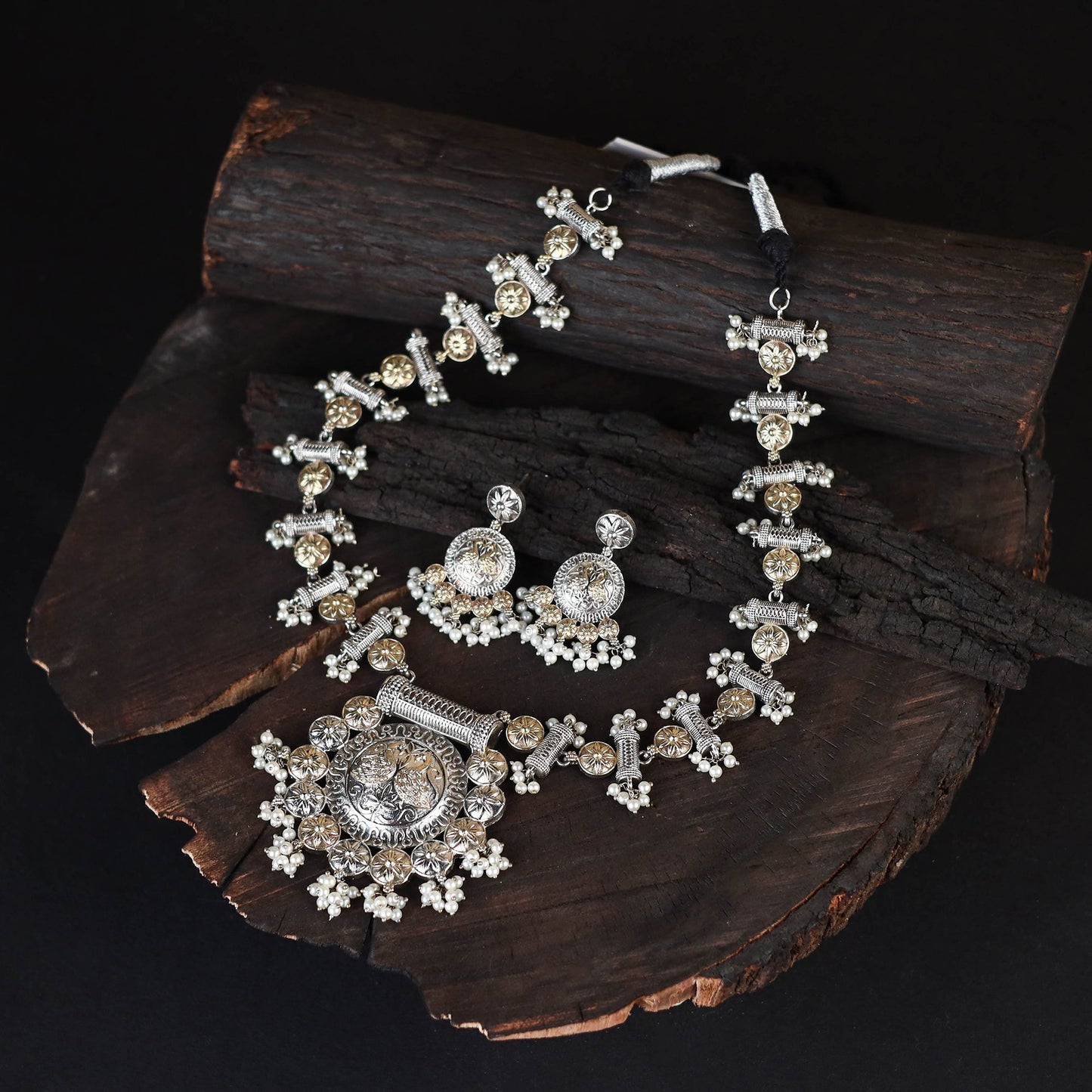 Saanjh Saaj Classic German Silver Necklace Set