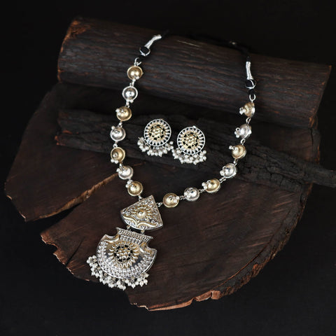 Saanjh Saaj Classic German Silver Necklace Set