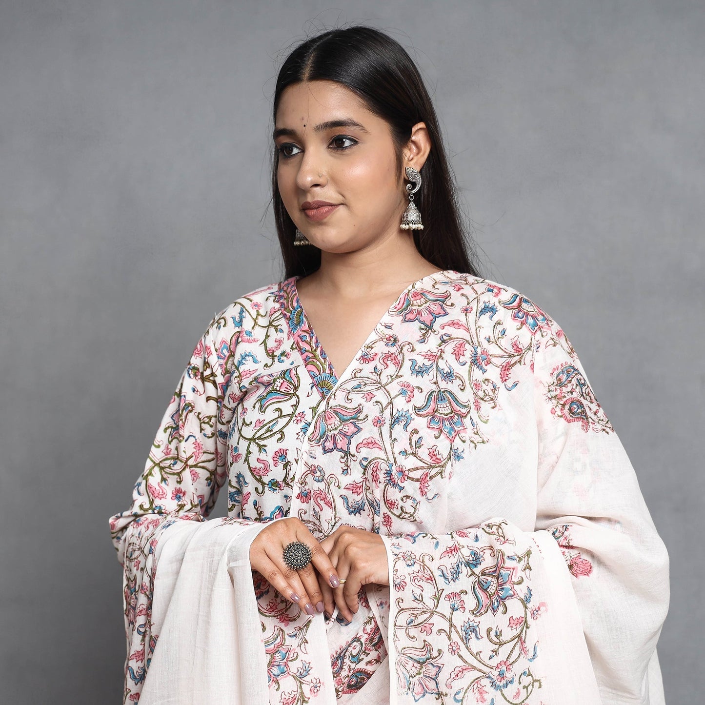 Buy Sanganeri Block Printed Cotton Kurta with Palazzo & Dupatta Set Online at iTokri.com