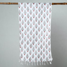  Sanganeri Block Printed Cotton Stole with Tassels 02 